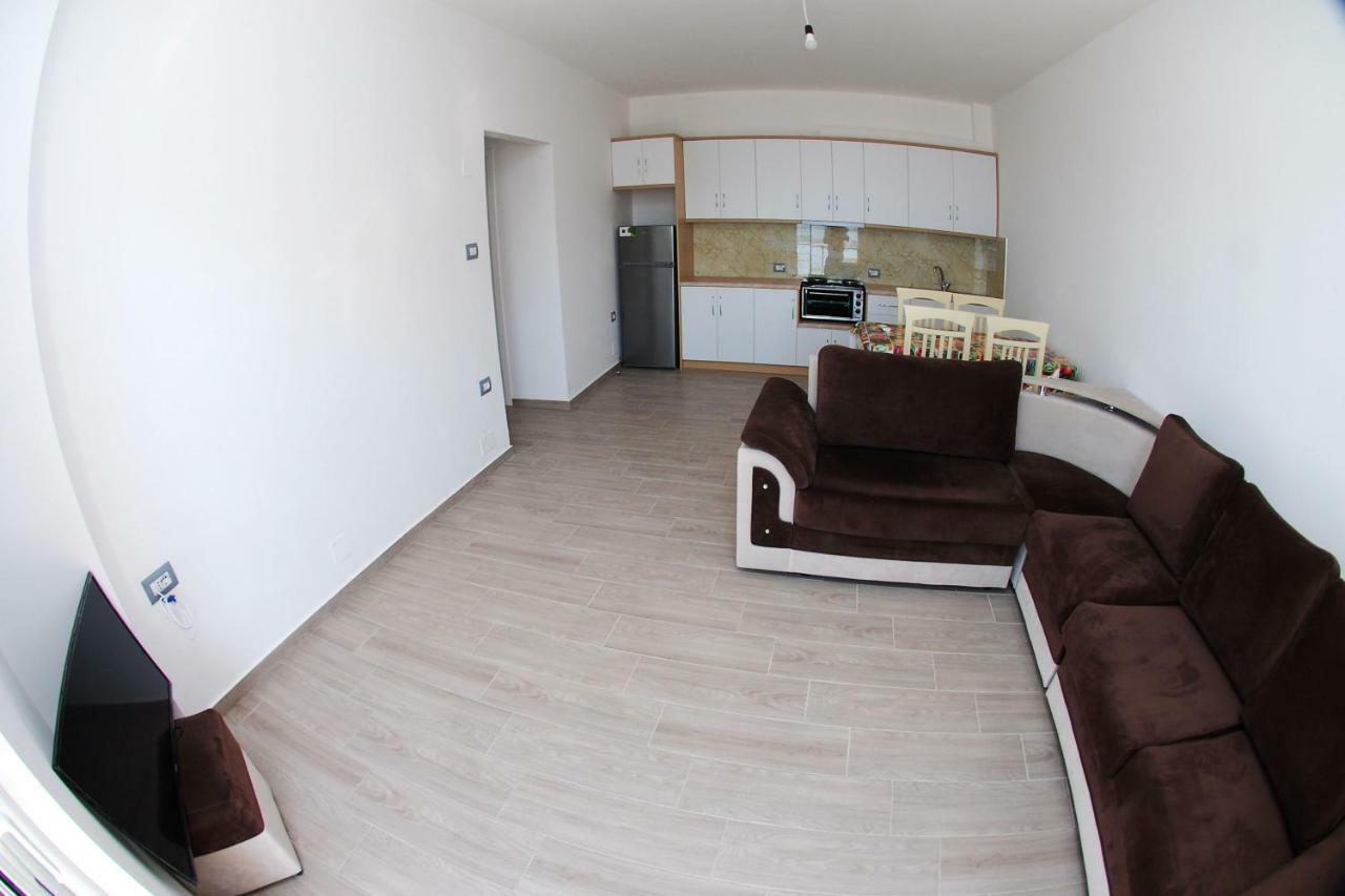 Rafail'S Apartment ซารานเดอ ภายนอก รูปภาพ